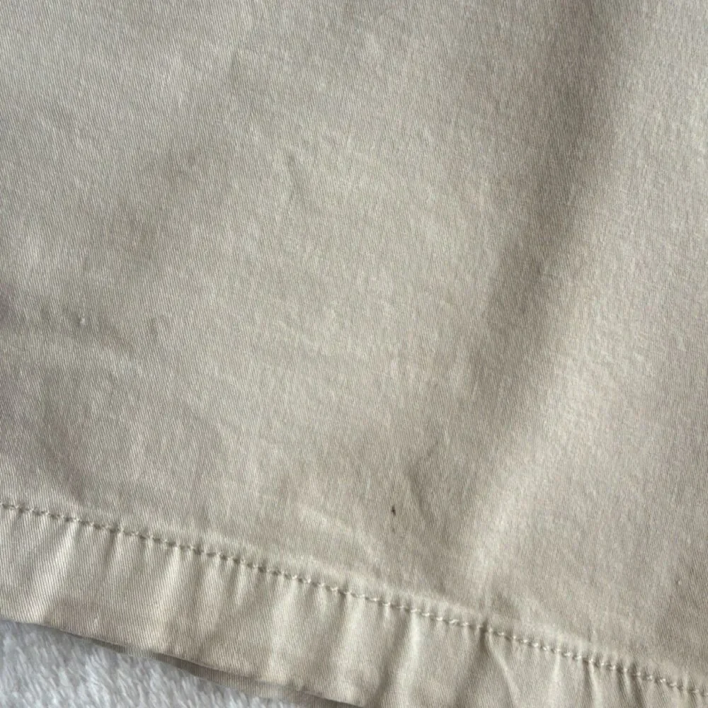 Calvin Klein Chino Shorts Beige Women's Size M Cotton Twill Button Zip Pockets - Picture 6 of 7